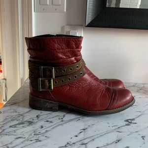 Caterpillar Red Ankle Boots. size 8